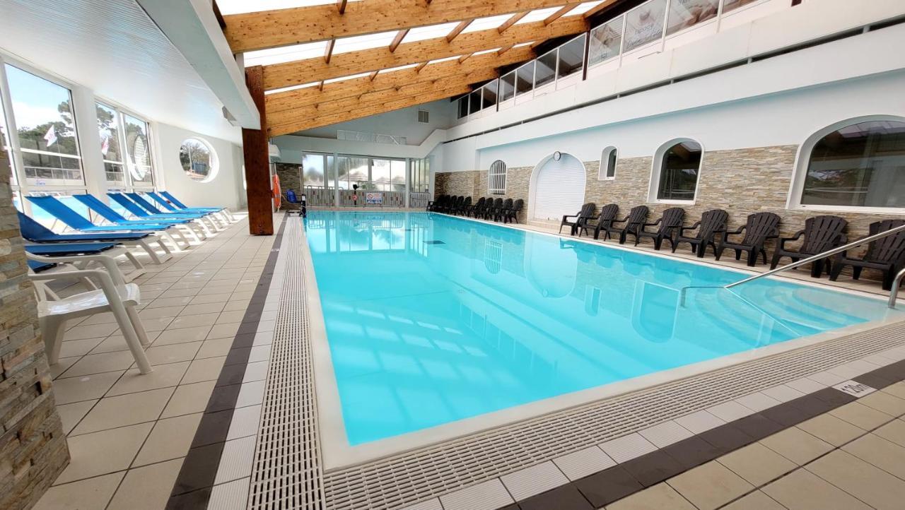 Belles Vacances En Bord De Mer Dans Camping 4 Etoiles Villa Сен-Жан-де-Мон Екстериор снимка