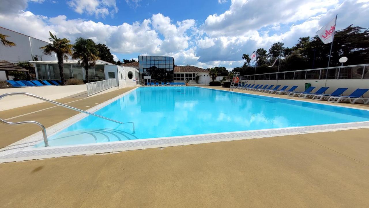 Belles Vacances En Bord De Mer Dans Camping 4 Etoiles Villa Сен-Жан-де-Мон Екстериор снимка