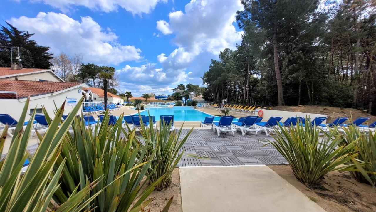 Belles Vacances En Bord De Mer Dans Camping 4 Etoiles Villa Сен-Жан-де-Мон Екстериор снимка